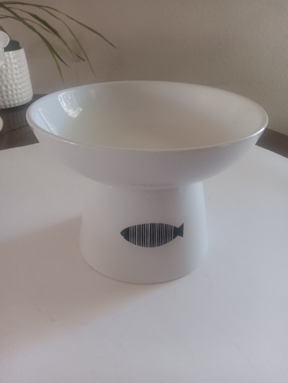 Elevated Pet Porcelain Bowl For Small Dogs And Cats